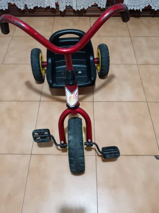 Triciclo infantil GREAT rojo