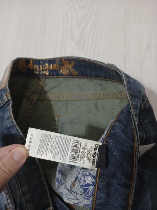 Pantalón vaquero Desigual Mickey Mouse