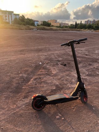 Patinete Electrico (precio nuevo 470€)