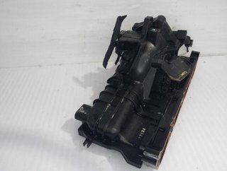 Kia 133448 283102m800 colector admisión sportage