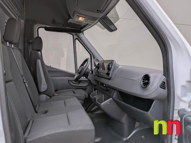 Mercedes-Benz Sprinter 2022, foto 11