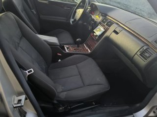 Mercedes-Benz Clase E 2000