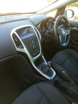 Opel Astra 2015