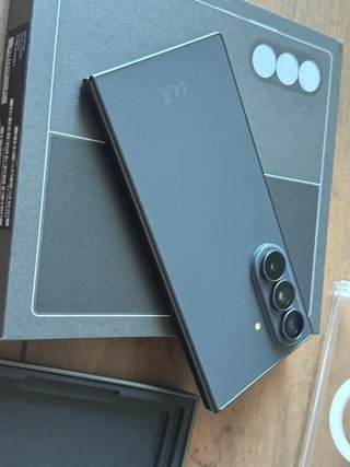 Samsung Galaxy Z Fold 8 Ultra – REESTRENO