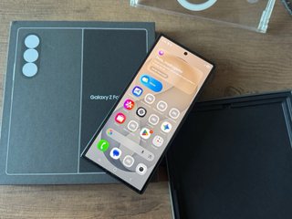 Samsung Galaxy Z Fold 8 Ultra – REESTRENO