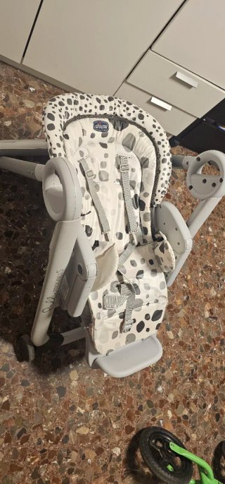 Trona Chicco Polly Progress 5
