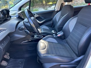 Peugeot 2008 1.2 130cv