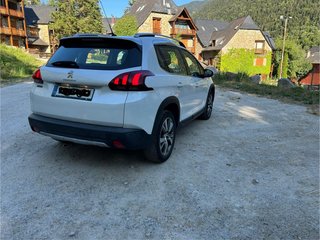 Peugeot 2008 1.2 130cv