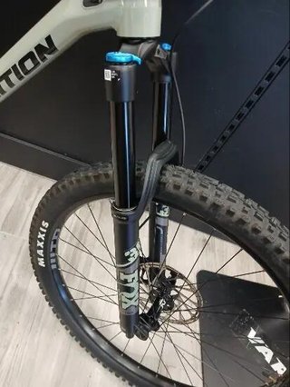 Transition bikes SENTINEL
