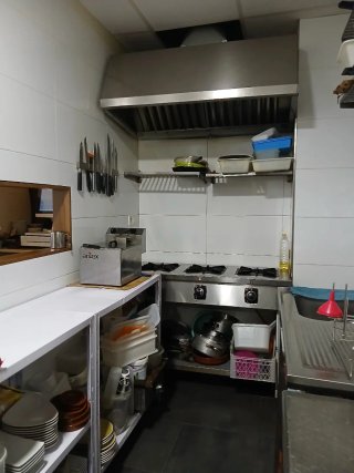Bar cafeteria