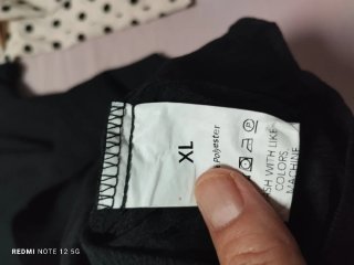 Conjunto Blusa Negra y Pantalón Lunares Talla XL