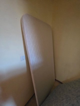 Colchón 1.35 y somier