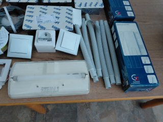 Lote material eléctrico