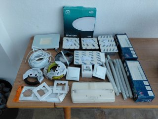 Lote material eléctrico