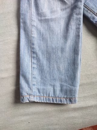 Pantalón vaquero botones azul Talla M