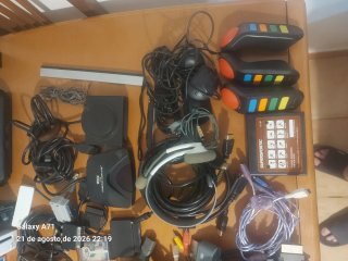 Lote consolas, mandos y cables para piezas,repuest