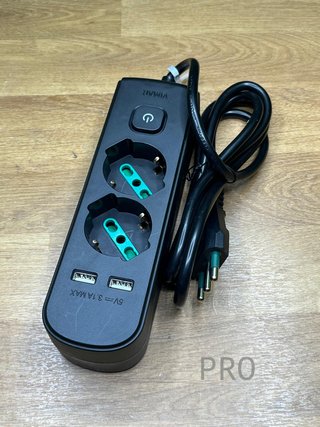 Enchufe múltiple con Interruptor y Cable Vimar