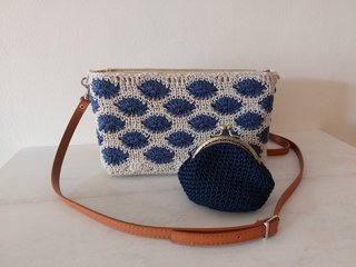 Bolso crochet beige y azul nuevo