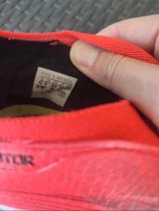 Botas de fútbol Adidas Predator Rojas
