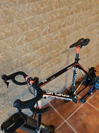 Wahoo Kickr V5 + Cuadro Carbono + Climb