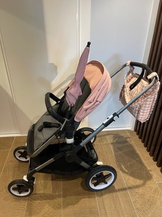 Bugaboo Fox 3 Gris y Rosa