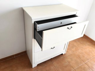 Cómoda IKEA Aspelund 3 cajones + 1 cajon interior.