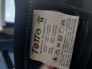 Mochila Totto Negra y Gris