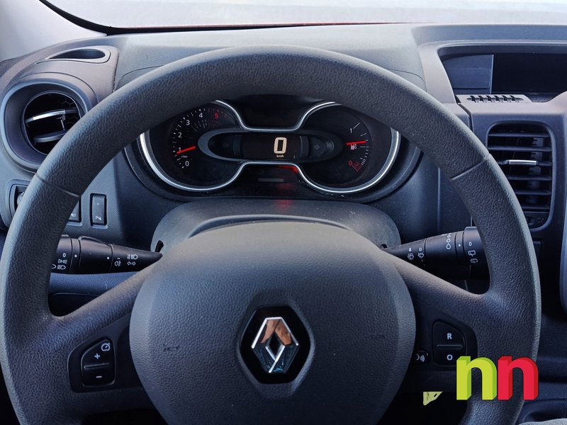 Renault Trafic 2020, foto 13