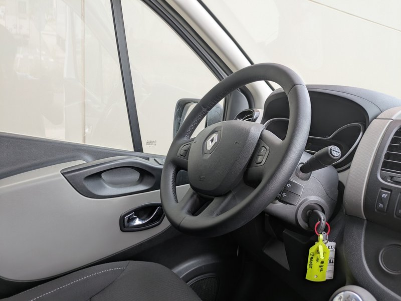 Renault Trafic 2020, foto 24