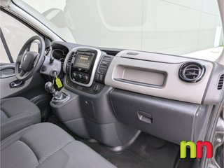 Renault Trafic Combi 9 L1H1 2.0DCi 145cv + NAVI 2.0DCi 145cv