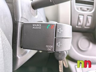 Renault Trafic Combi 9 L1H1 2.0DCi 145cv + NAVI 2.0DCi 145cv