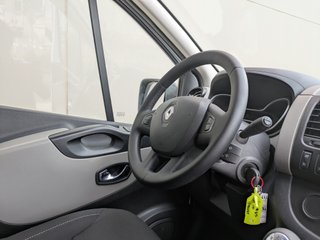 Renault Trafic Combi 9 L1H1 2.0DCi 145cv + NAVI 2.0DCi 145cv