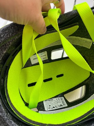 Casco infantil Btwin amarillo