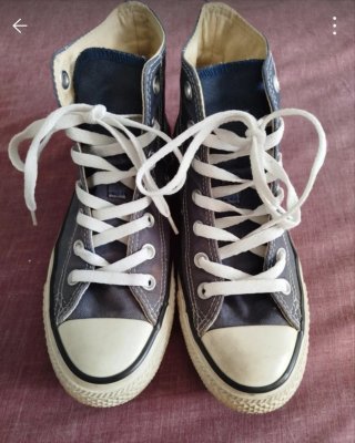 Zapatillas Converse altas azul marino