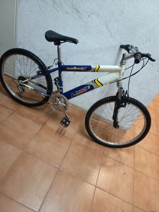 Bicicleta Montañera Azul