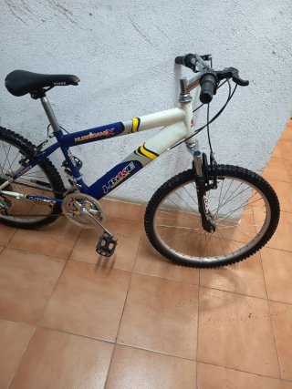 Bicicleta Montañera Azul