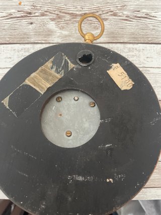 Barómetro de pared