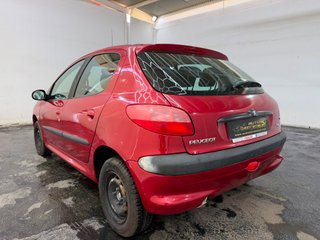 PEUGEOT 206 XR 1.4i 75CV MANUAL 5PT 5PZ AÑO 2000