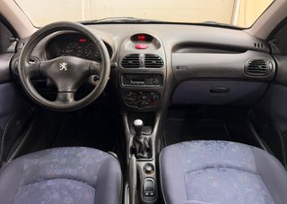 PEUGEOT 206 XR 1.4i 75CV MANUAL 5PT 5PZ AÑO 2000