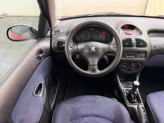 PEUGEOT 206 XR 1.4i 75CV MANUAL 5PT 5PZ AÑO 2000