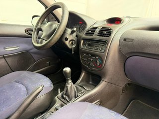 PEUGEOT 206 XR 1.4i 75CV MANUAL 5PT 5PZ AÑO 2000