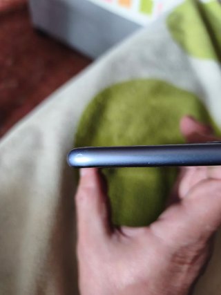 iPhone 11 Apple