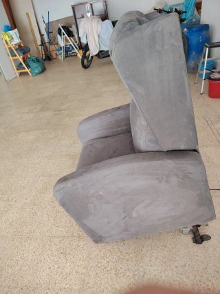 Sillón reclinable eléctrico gris