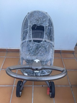 Carrito Bebé Stokke Gris con silla y capazo
