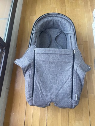 Carrito Bebé Stokke Gris con silla y capazo