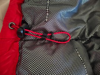 Chaqueta Columbia Negra y Roja Nueva