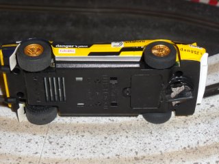 Ferrari 308 GTB Superslot VS Olio Fiat Scalextric