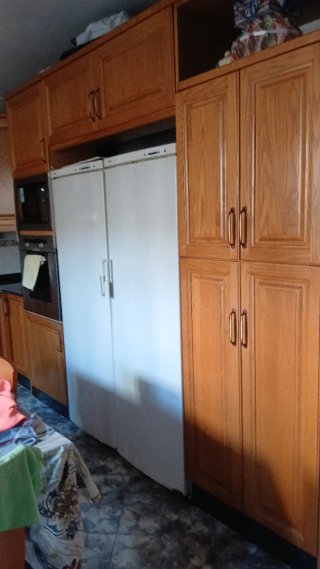 Se alquila habitación para  mujer sola