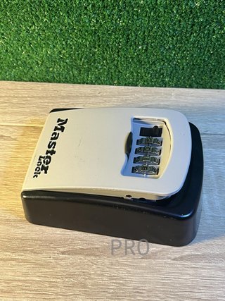 Llave caja de almacenaje Master Lock