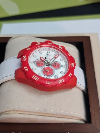 Reloj Lotus Chronograph Rojo Blanco